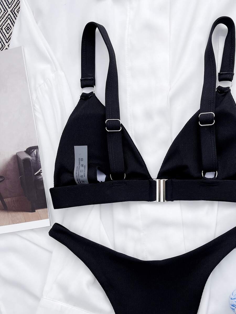 Biquíni Minimal Ring Elegance