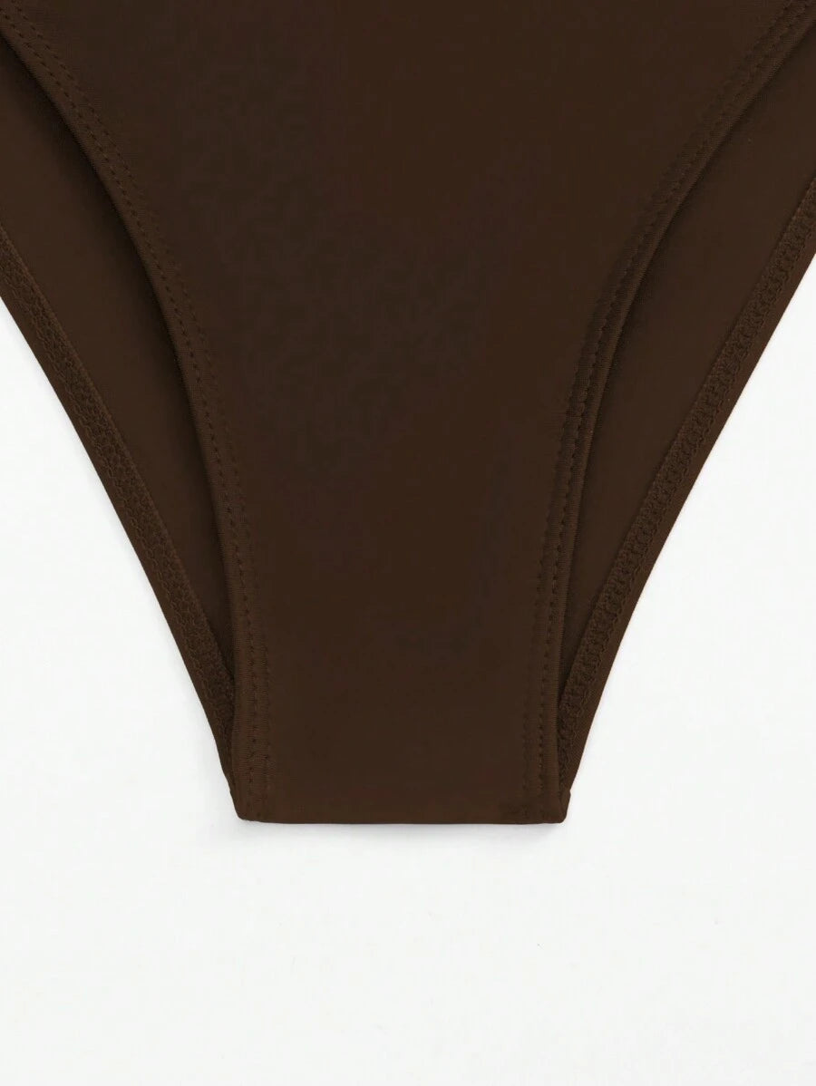 Maiô Minimal V-Shape Elegance