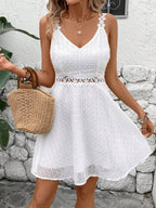 Vestido Curto Renda Solar Branca