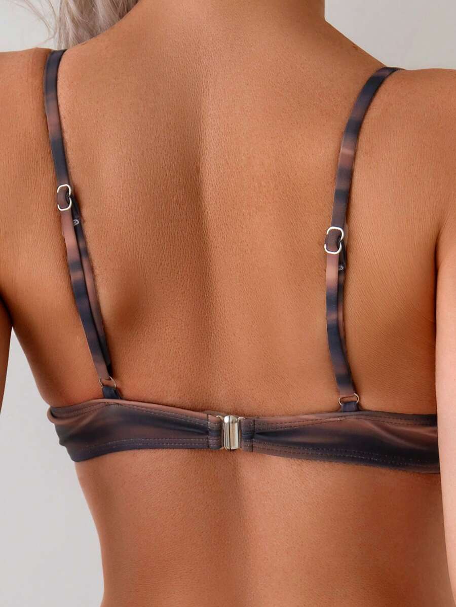 Biquíni Torção Frontal Argolas Douradas Push-Up