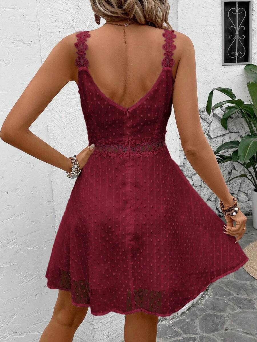 Vestido Curto Renda Solar Branca