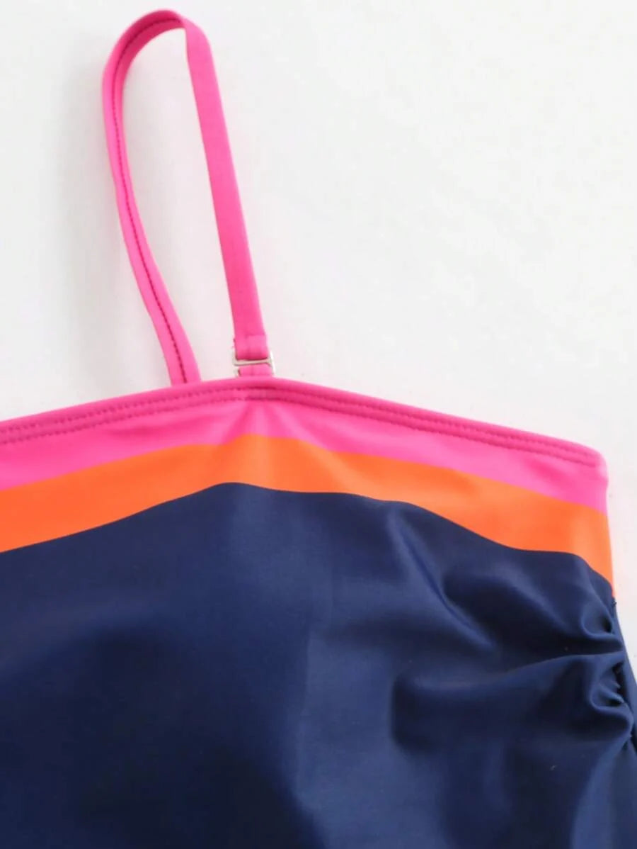 Conjunto Tankini Faixas Contrastantes