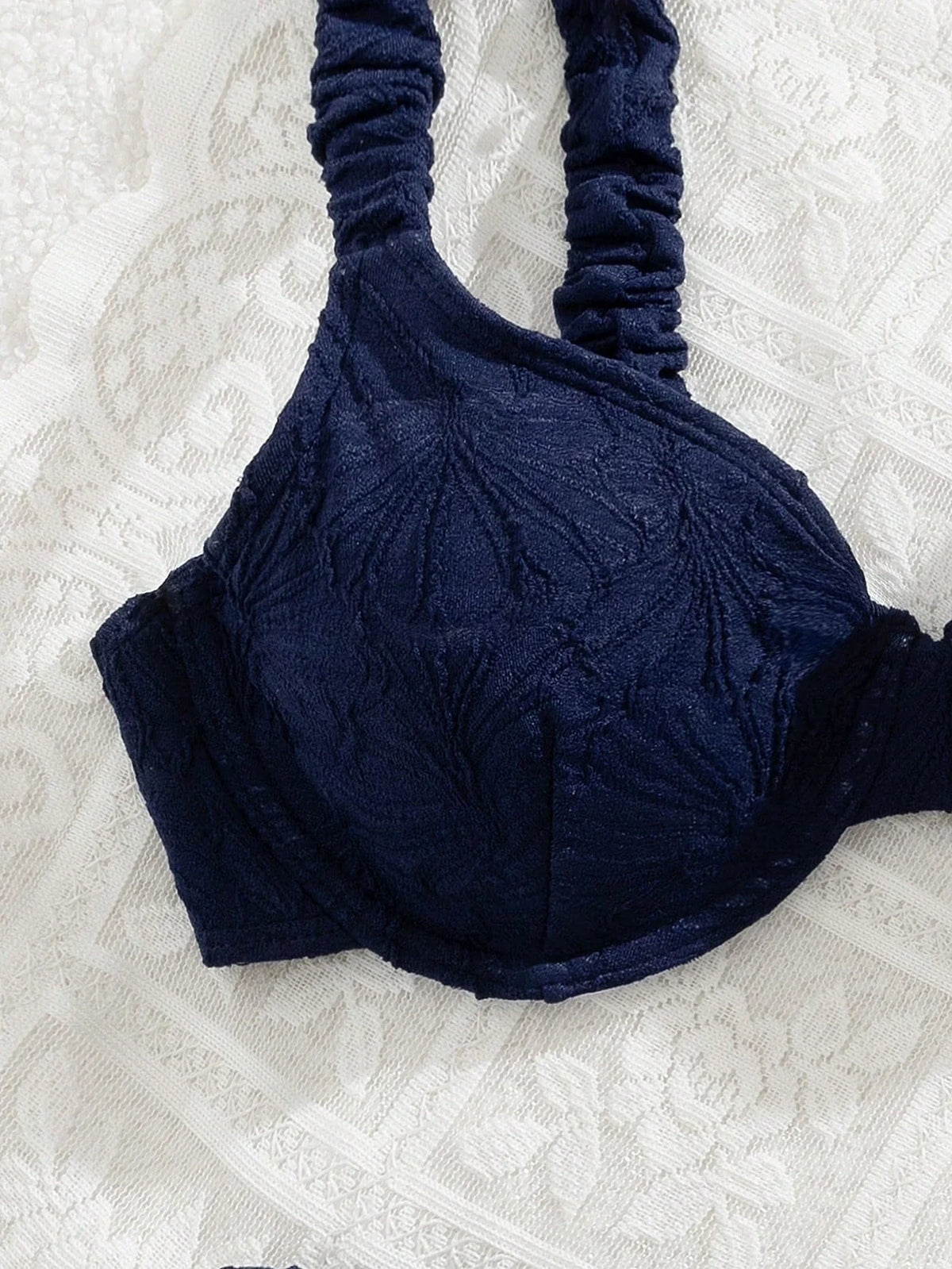 Biquíni Floral Texturizado Estampa Botânica Alças Grossas