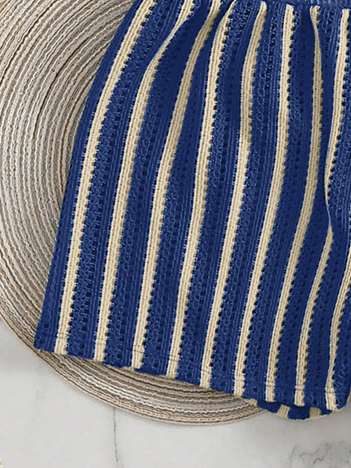 Conjunto Biquíni Boho Capa Crochê 3 Peças Listrado