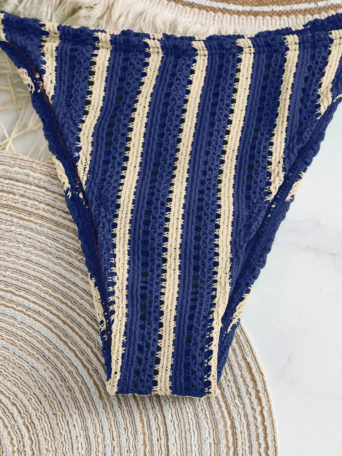 Conjunto Biquíni Boho Capa Crochê 3 Peças Listrado