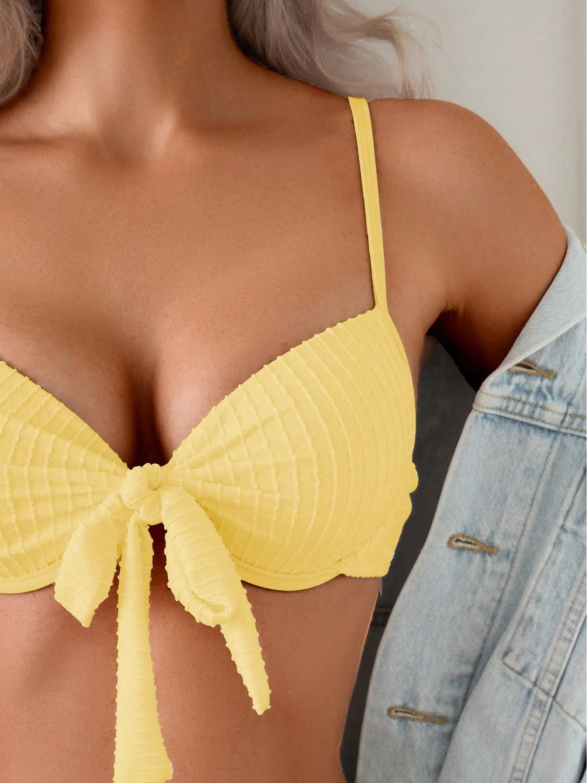 Biquíni Push-Up Sem Copo Nó Frontal Cintura Alta