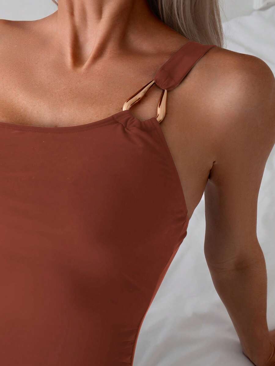 Maiô Elegance One Shoulder Dourado