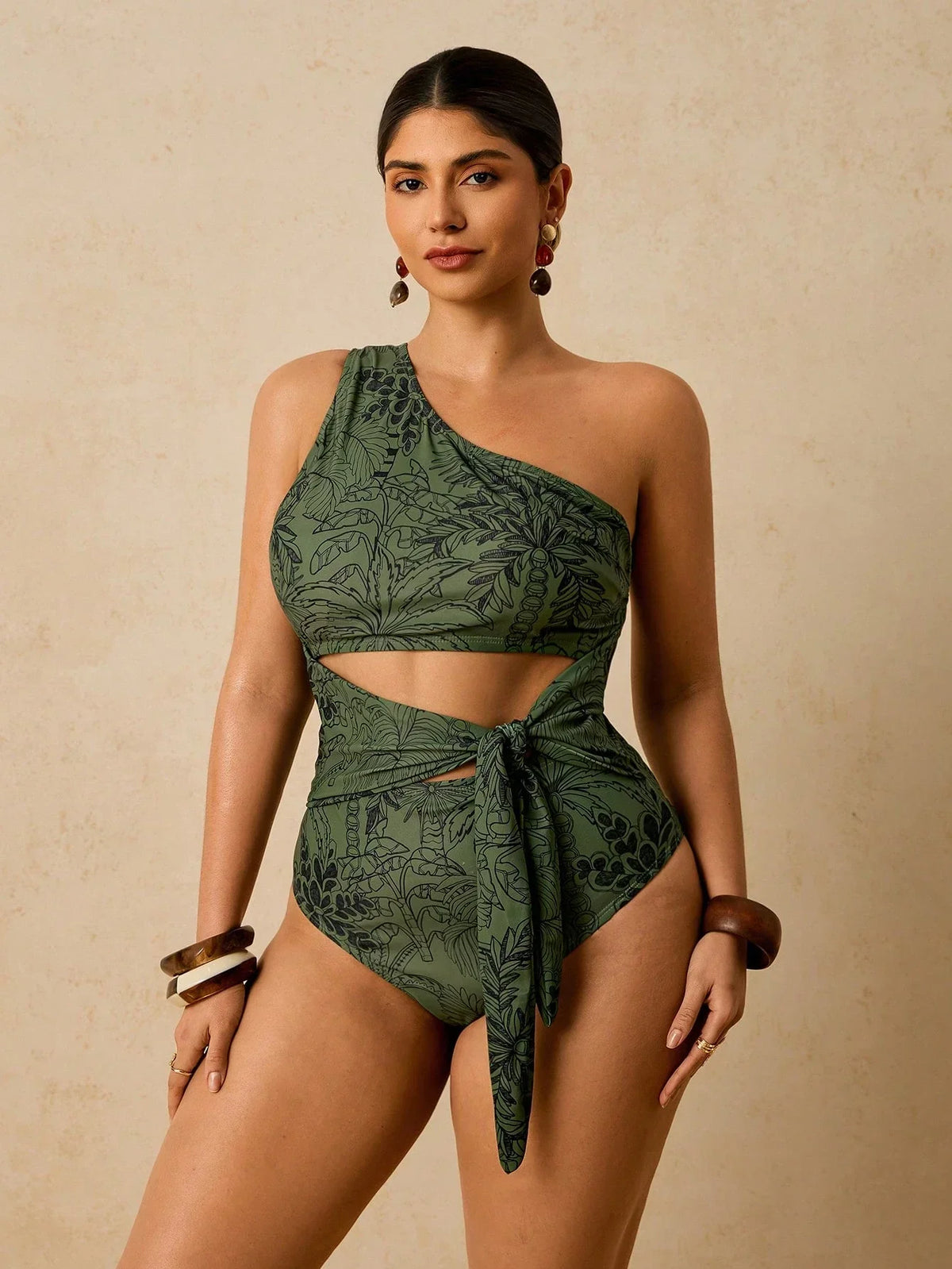 Maiô Tropical Plus Size Assimétrico com Nó Lateral
