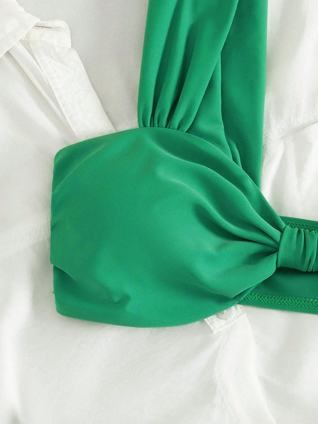 Biquíni Nó Decorativo Frontal Alças Grossas Cintura Alta