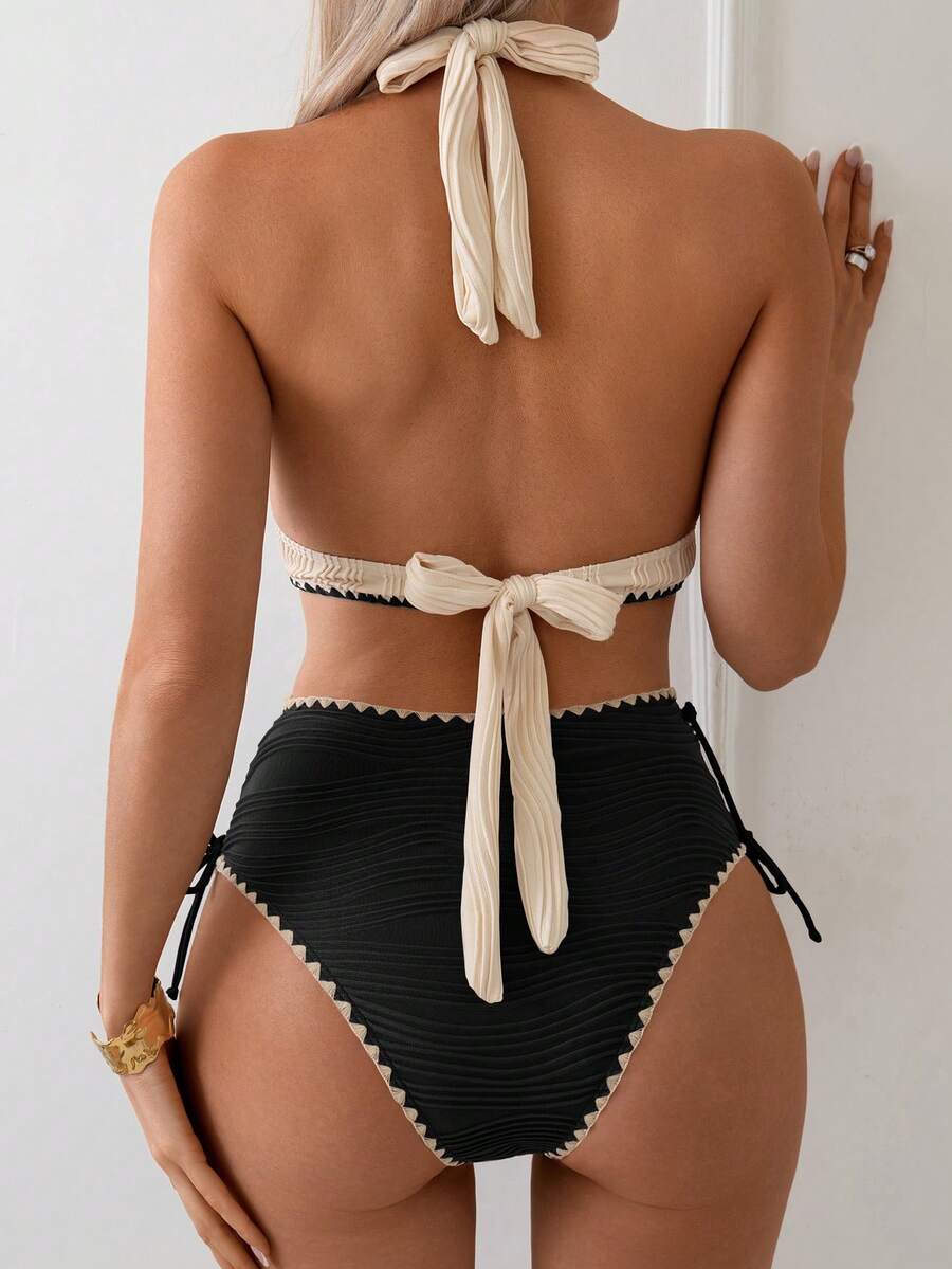 Conjunto de Biquíni Texturizado Halter Amarração