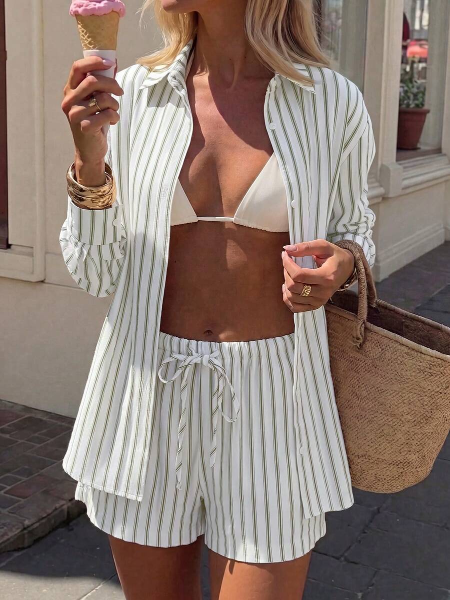 Conjunto Camisa Chiffon Listrada com Shorts
