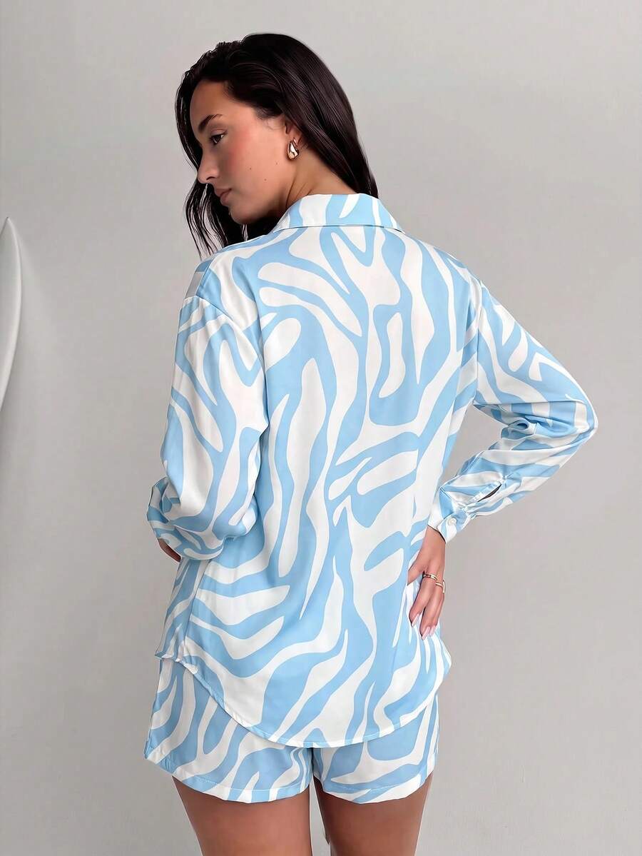 Conjunto Camisa Chiffon Listrada com Shorts