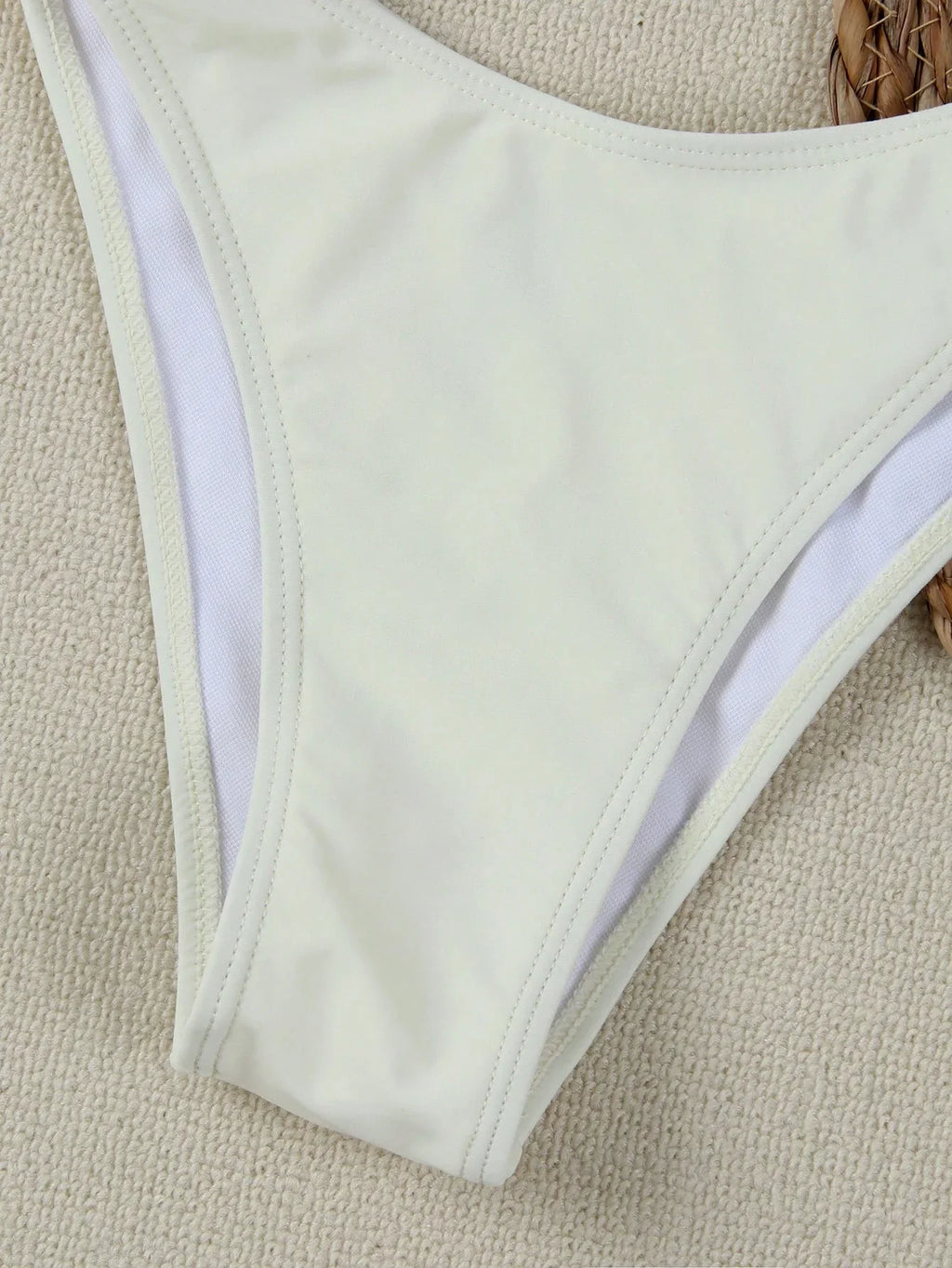 Biquíni Bandeau Anel Corte Alto Taças 3/4