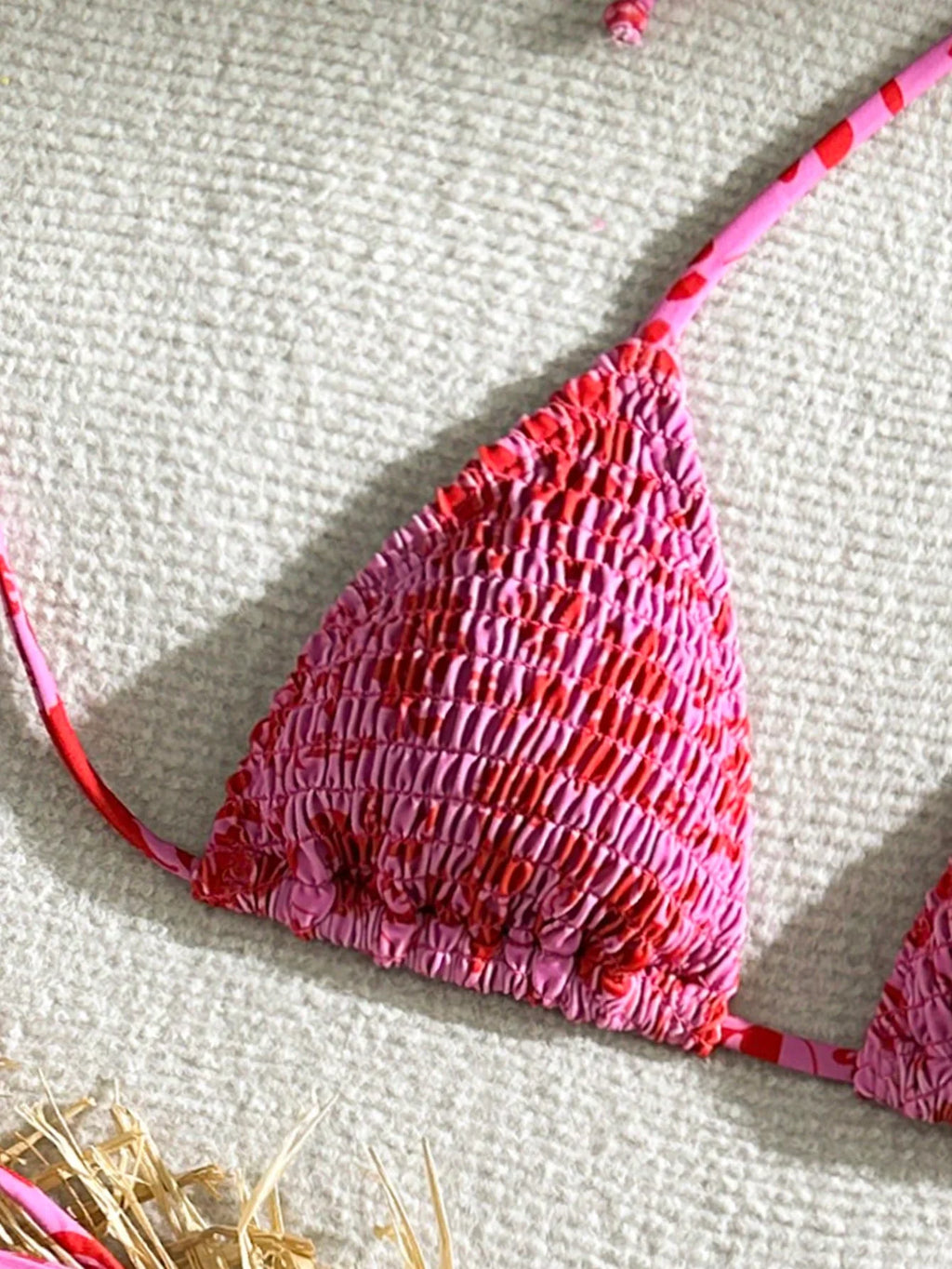 Biquíni Franzido Maré de Verão com Nó Lateral e Triângulo — fotografia 4 | Mar & Pérola