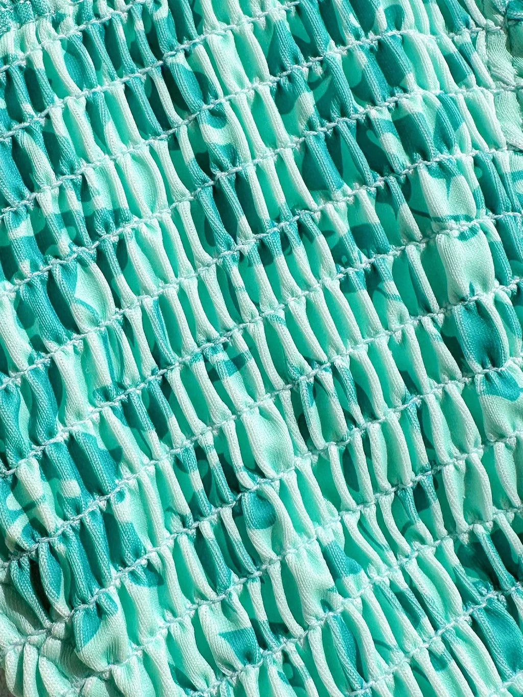 Biquíni Franzido Maré de Verão com Nó Lateral e Triângulo — fotografia 11 | Mar & Pérola