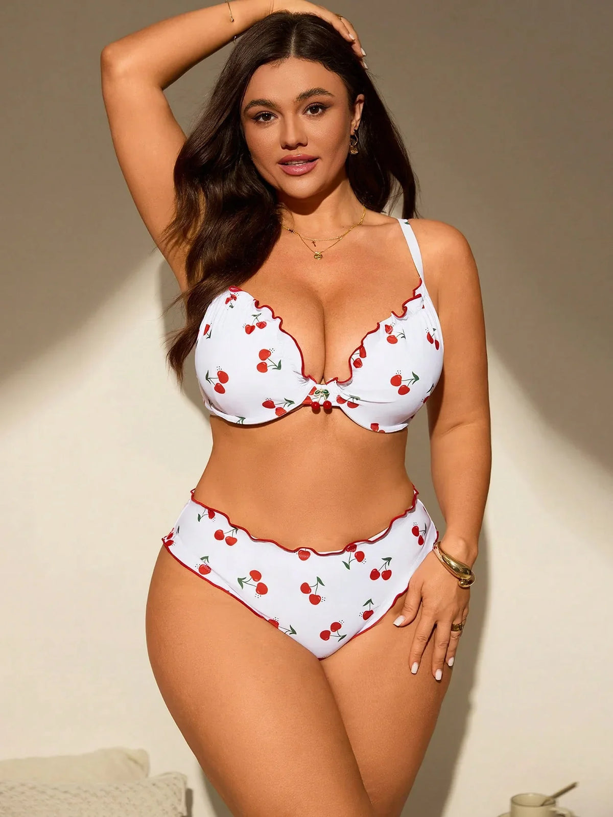 Biquíni Plus Size Decote V Frente Única Contraste