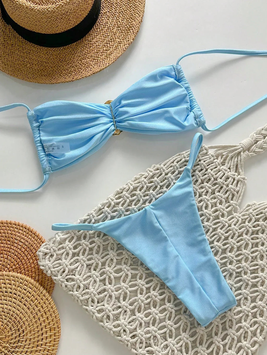 Biquíni Tanga Halter Costa do Sol com Amarração nas Costas — fotografia 13 | Mar & Pérola