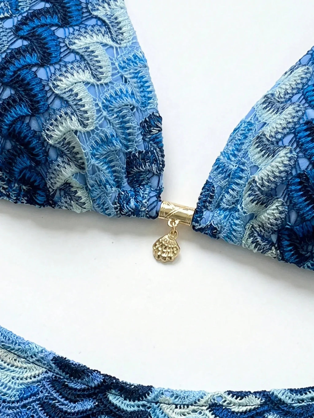 Conjunto Biquíni 3 Peças Brisa da Ilha com Calça e Amarração nas Costas — fotografia 9 | Mar & Pérola