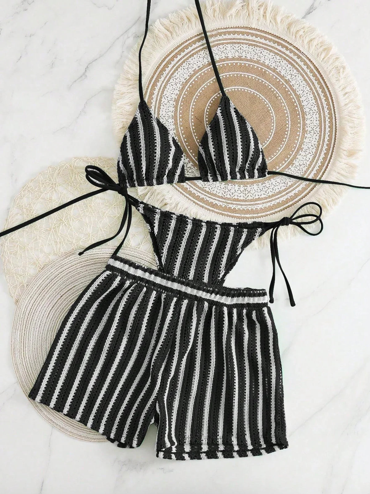 Conjunto Biquíni Boho Capa Crochê 3 Peças Listrado