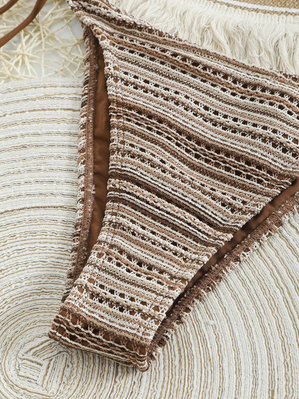 Conjunto Biquíni Boho Capa Crochê 3 Peças Listrado