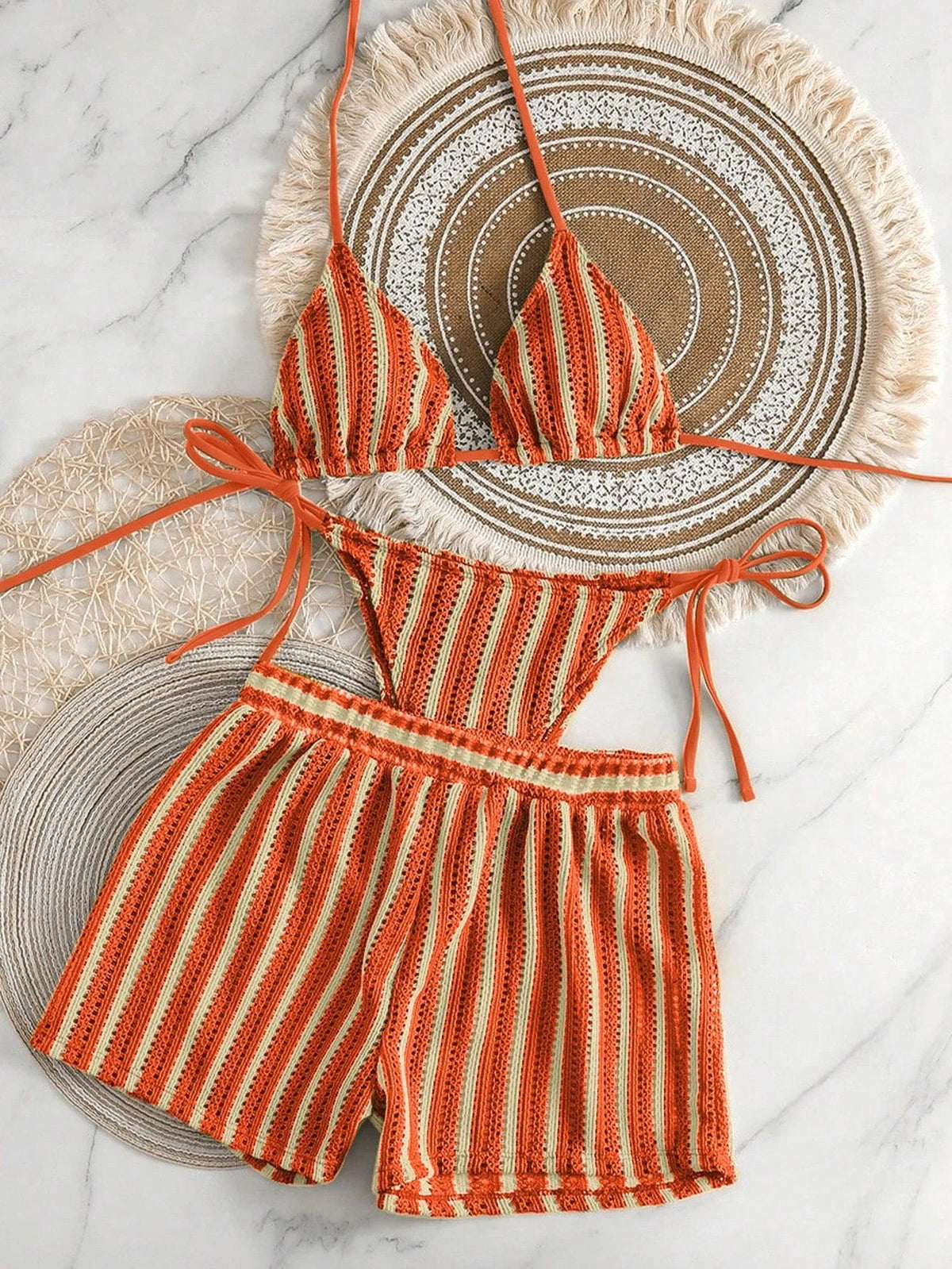 Conjunto Biquíni Boho Capa Crochê 3 Peças Listrado