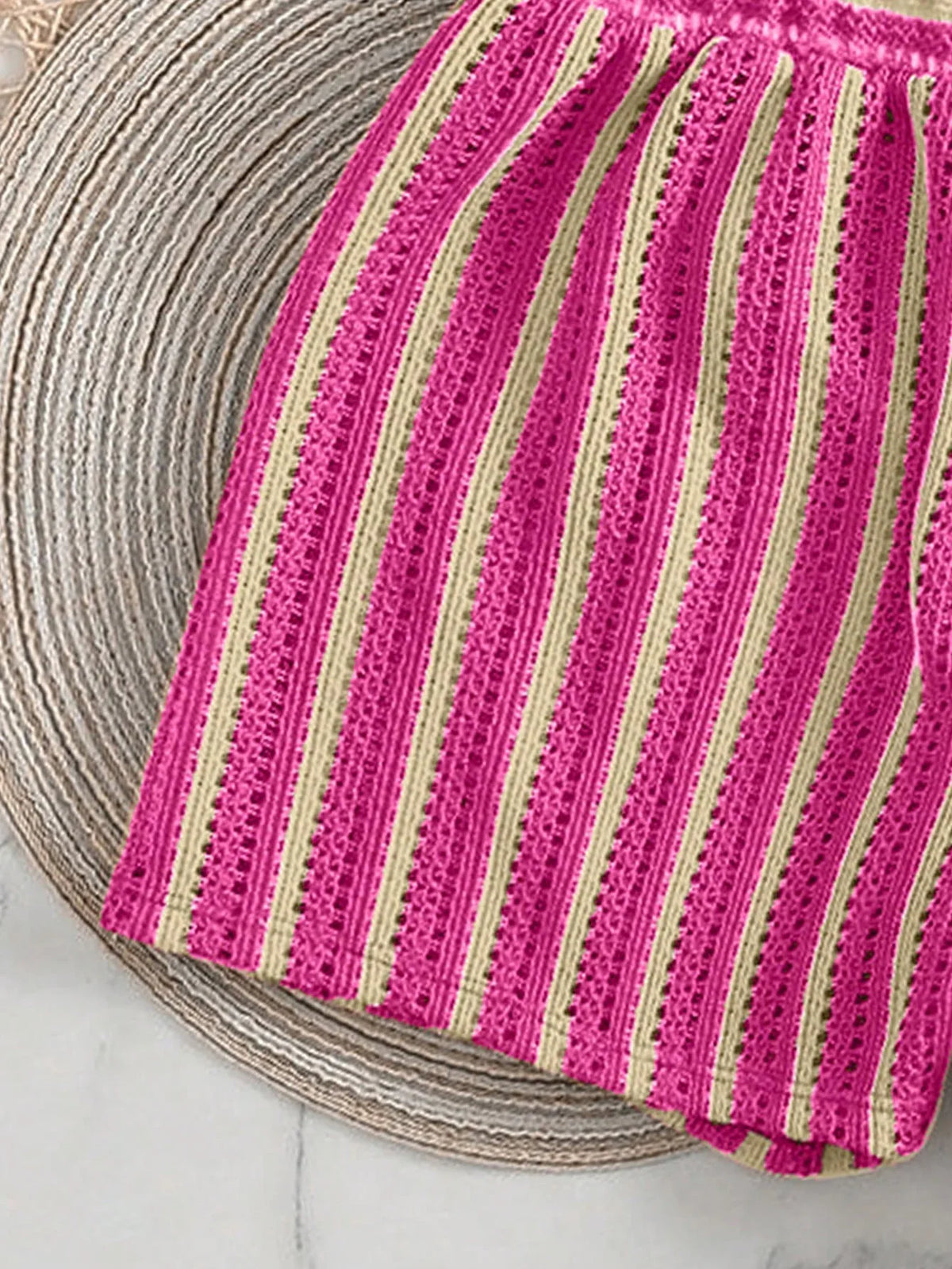 Conjunto Biquíni Boho Capa Crochê 3 Peças Listrado
