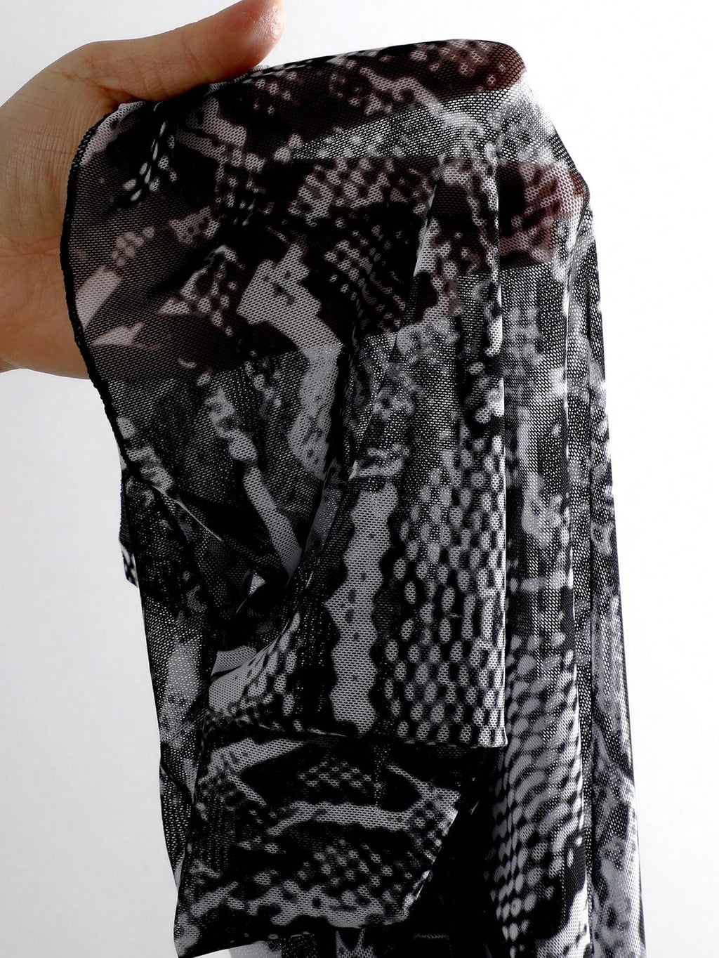 Conjunto de Biquíni 3 Peças Decote V Maré de Verão com Cordão Plissado — fotografia 8 | Mar & Pérola