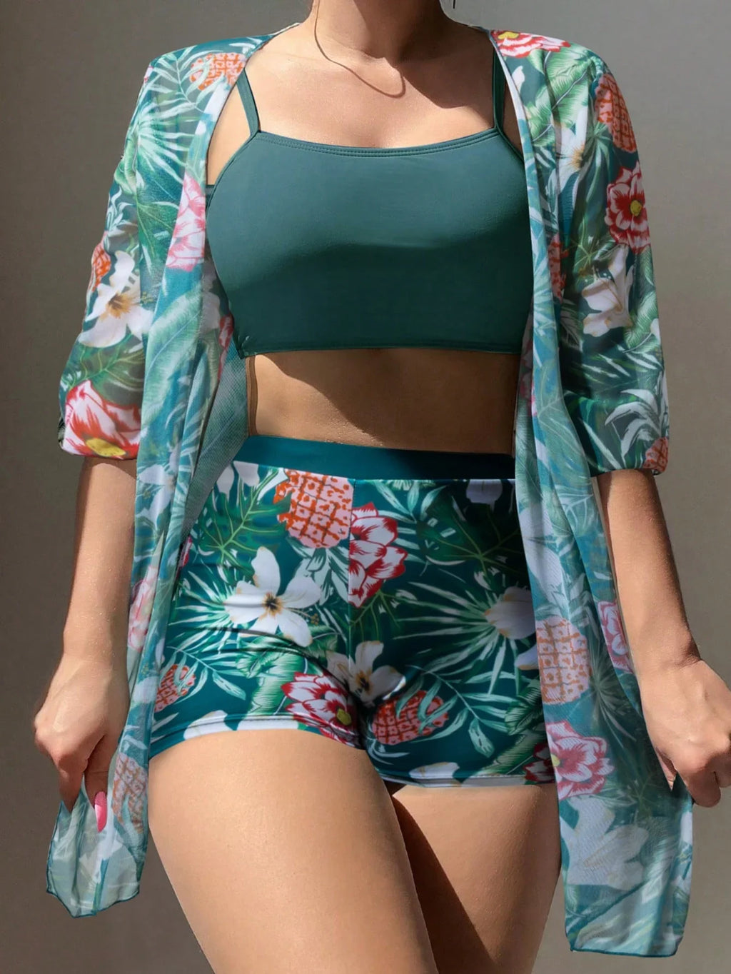 Conjunto de Biquíni 3 Peças Estampa Tropical Ilha Tropical — fotografia 8 | Mar & Pérola