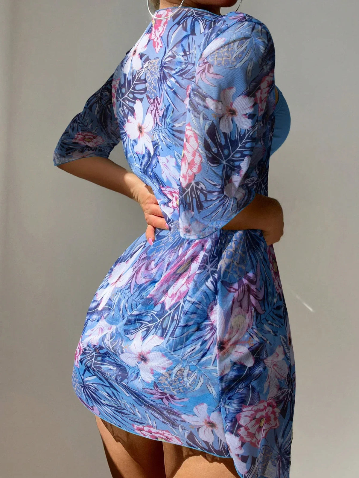 Conjunto de Biquíni 3 Peças Estampa Tropical Ilha Tropical — fotografia 52 | Mar & Pérola