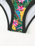 Conjunto de Biquíni 3 Peças Tropical Ilha Tropical com Saia Longa — fotografia 3 | Mar & Pérola