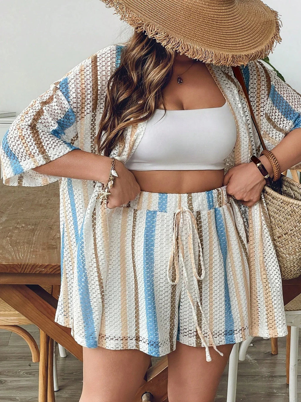 Conjunto Plus Size Blusa Longa Mini Shorts