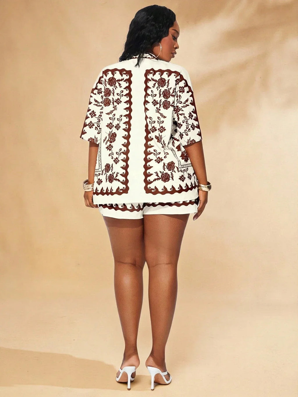 Conjunto Plus Size Ombro Caído Tropical