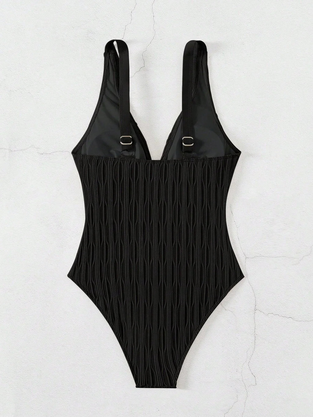 Maiô Enrugado Decote Alongado Cor Clássica
