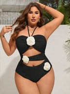 Maiô Plus Size Costa do Sol com Apliques de Flor — fotografia 1 | Mar & Pérola