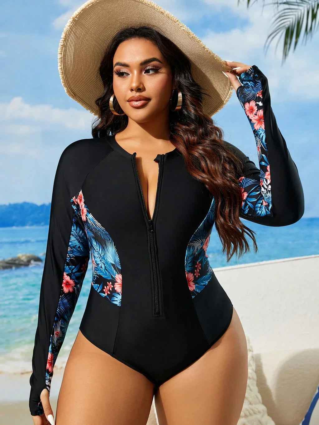 Maiô Plus Size Enseada com Gola Alta Dividida — fotografia 7 | Mar & Pérola