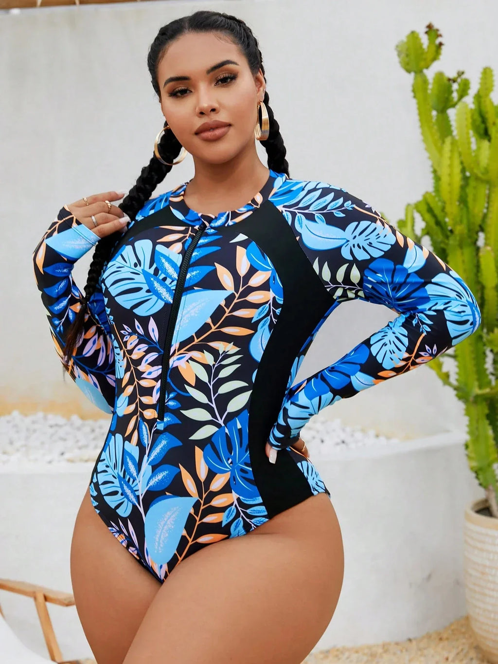 Maiô Plus Size Luz da Orla com Zíper e Botão — fotografia 4 | Mar & Pérola