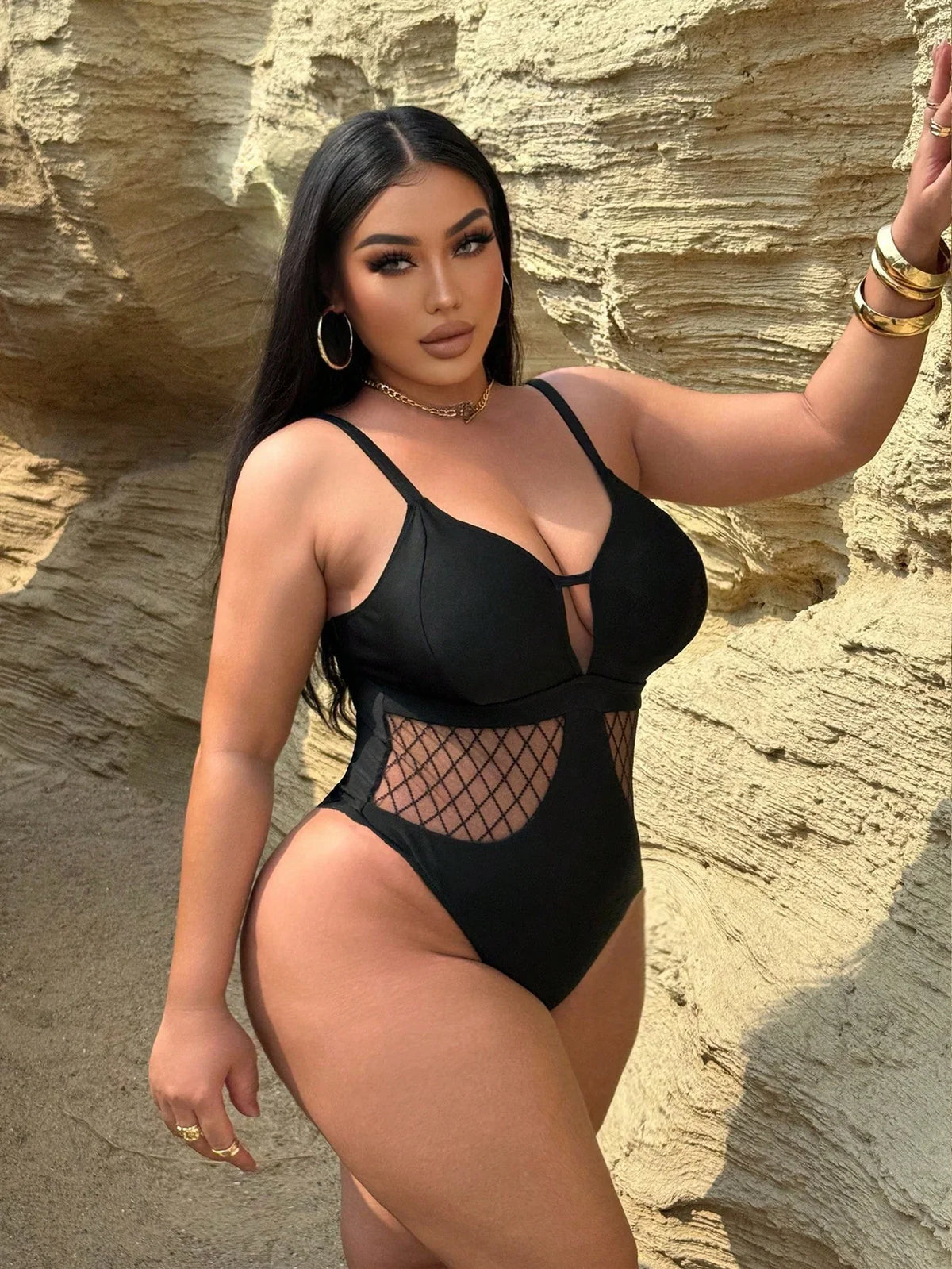 Maiô Plus Size Recortes Vazados