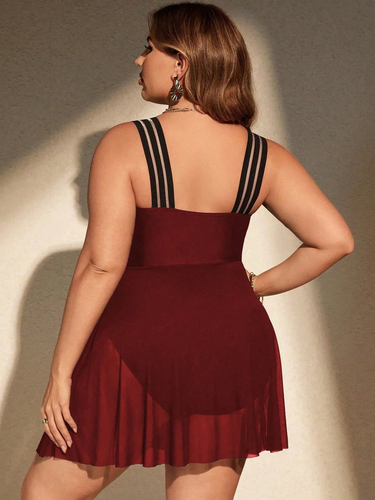 Maiô Plus Size Saia Longa Fluida