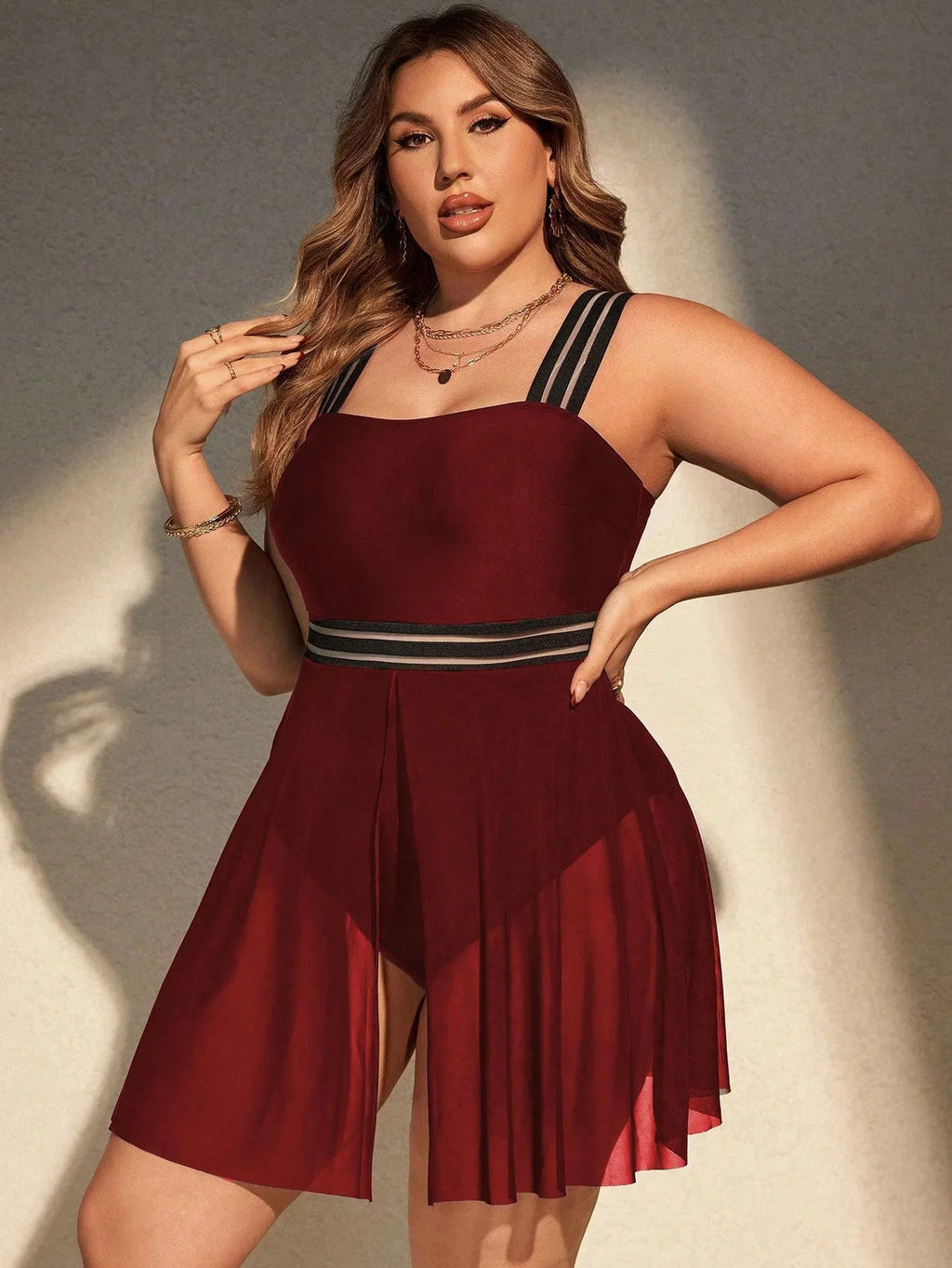 Maiô Plus Size Saia Longa Fluida