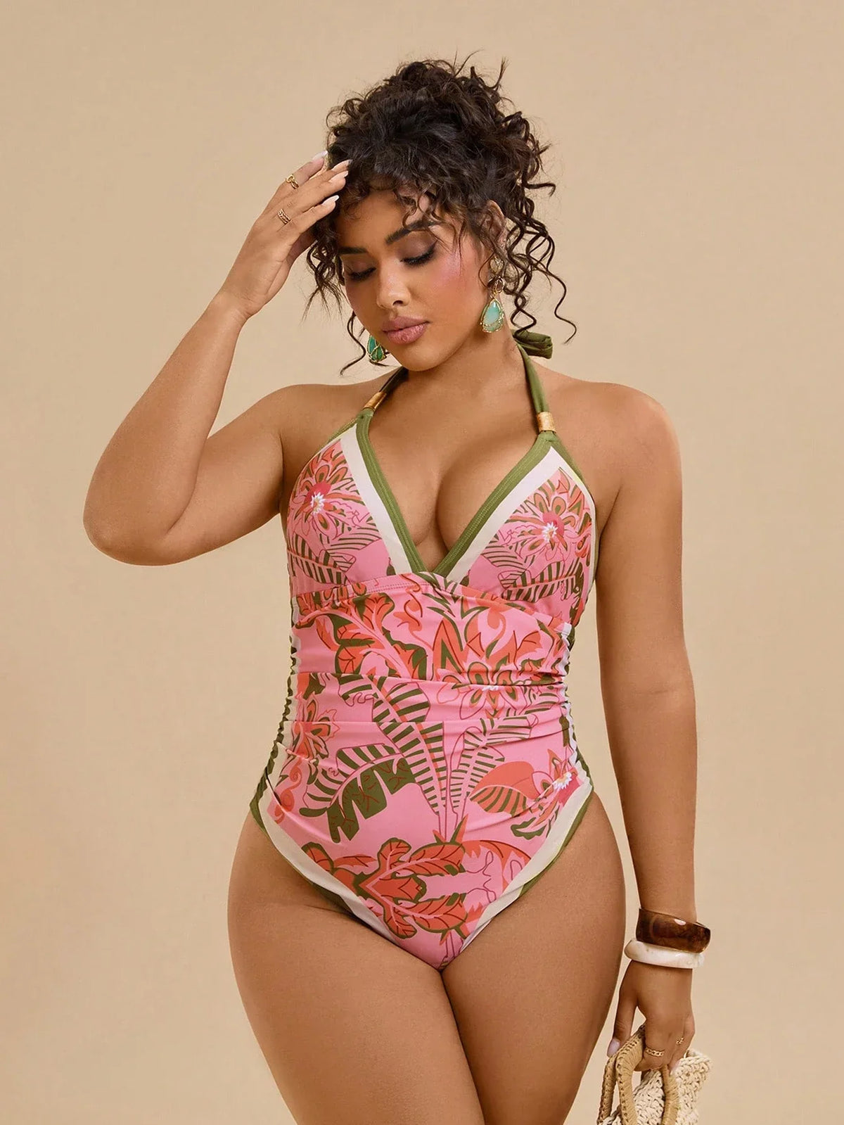 Maiô Plus Size Tropical com Amarração Tie Back