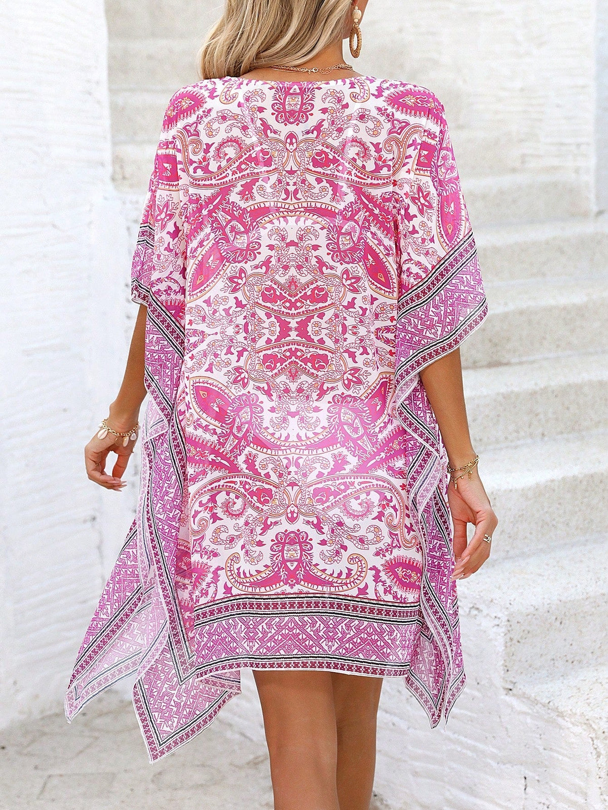 Saída de Praia Cover-Up Manga Morcego Estampa Paisley Enseada — fotografia 9 | Mar & Pérola
