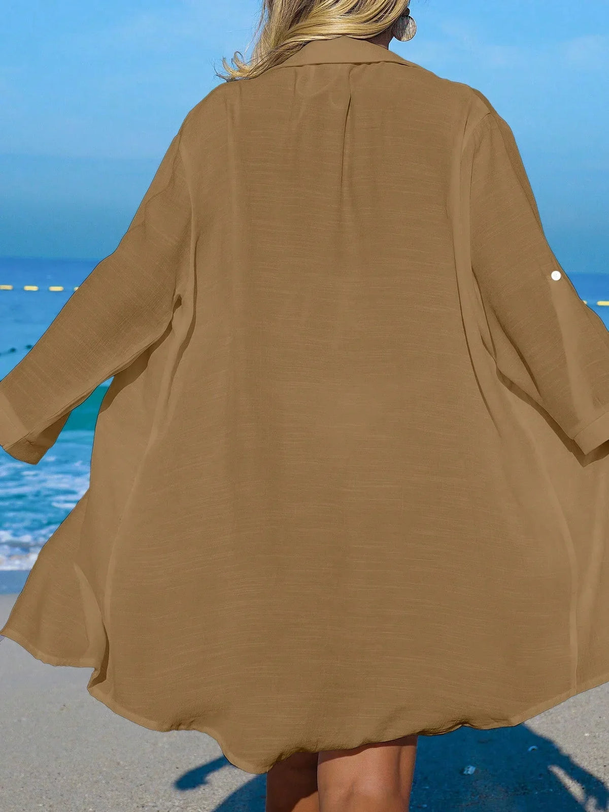 Saída de Praia Kimono Camisa Oversized Costa Serena com Botões — fotografia 36 | Mar & Pérola