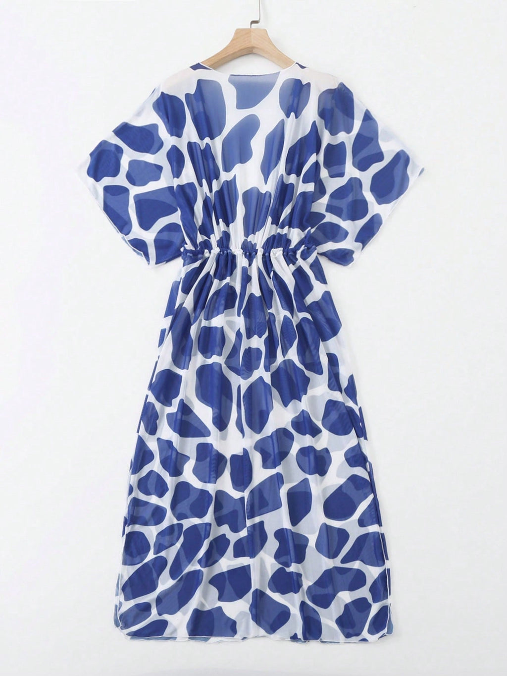 Saída de Praia Kimono Estampa Animal Print Costa Selvagem com Cordão — fotografia 7 | Mar & Pérola