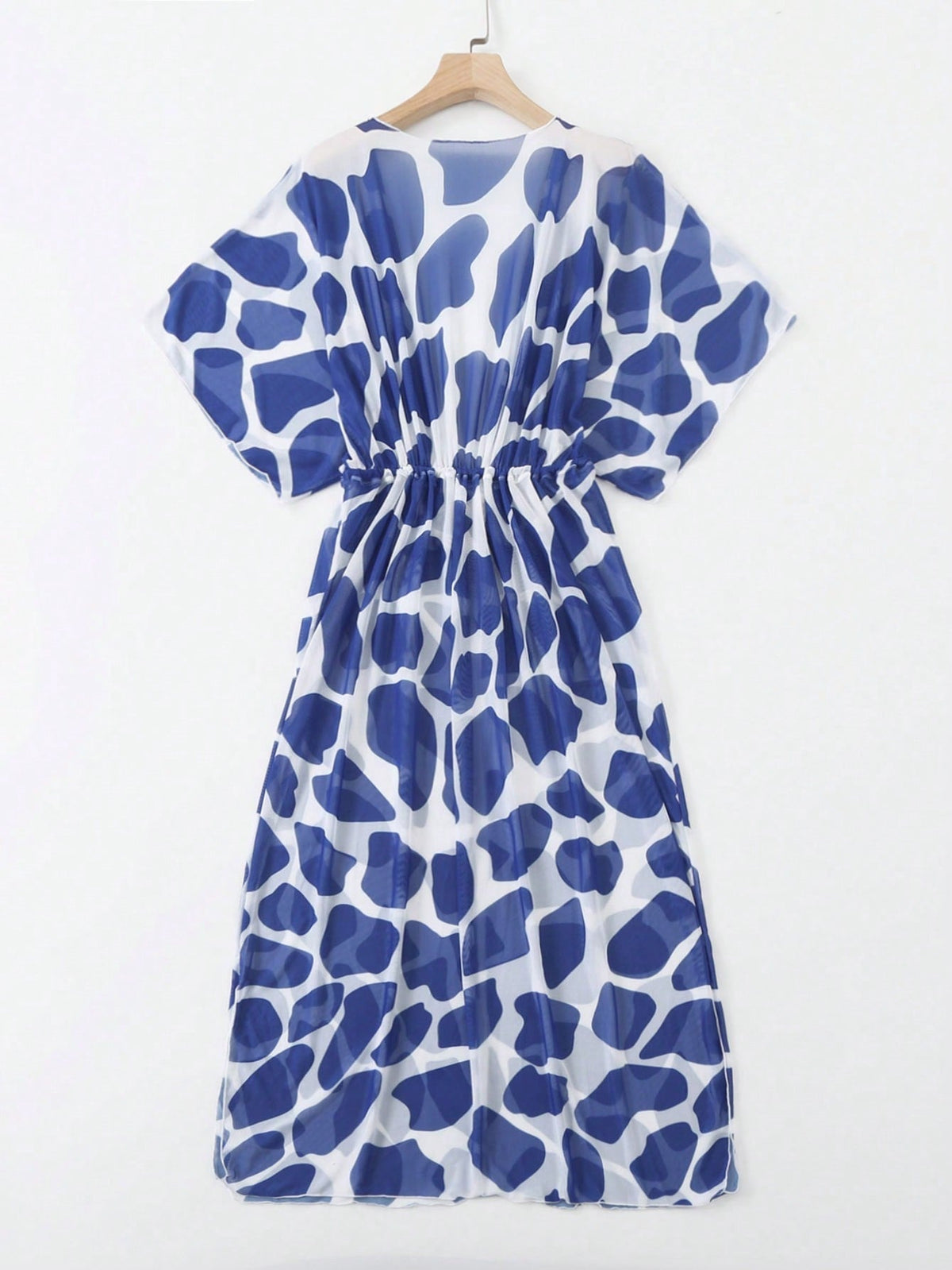 Saída de Praia Kimono Estampa Animal Print Costa Selvagem com Cordão — fotografia 7 | Mar & Pérola