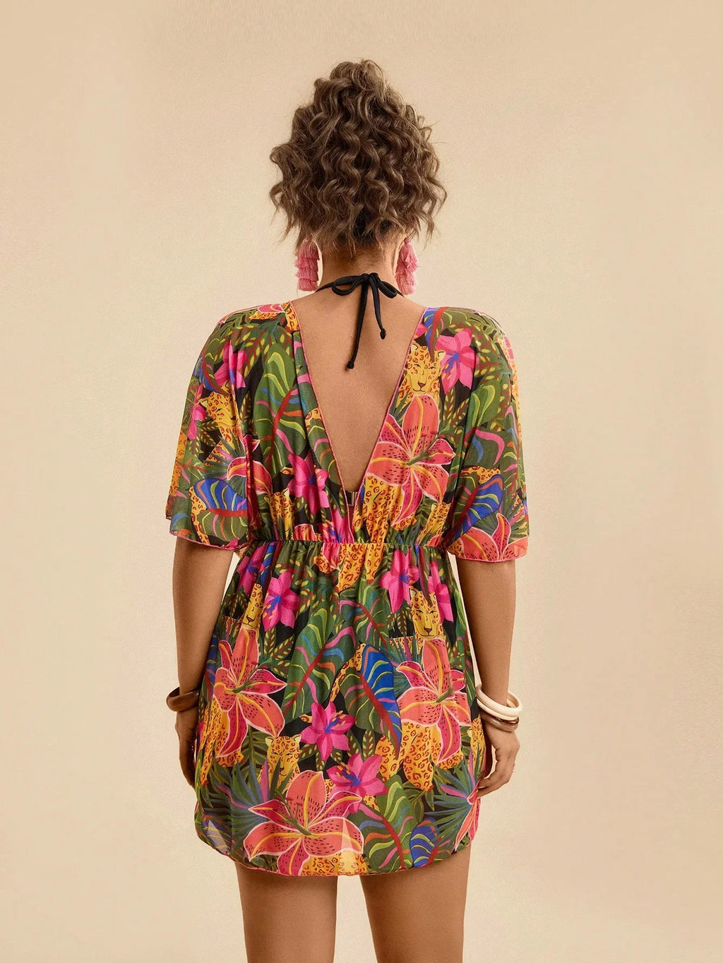 Saída de Praia Plus Size Cruzada Tie Back