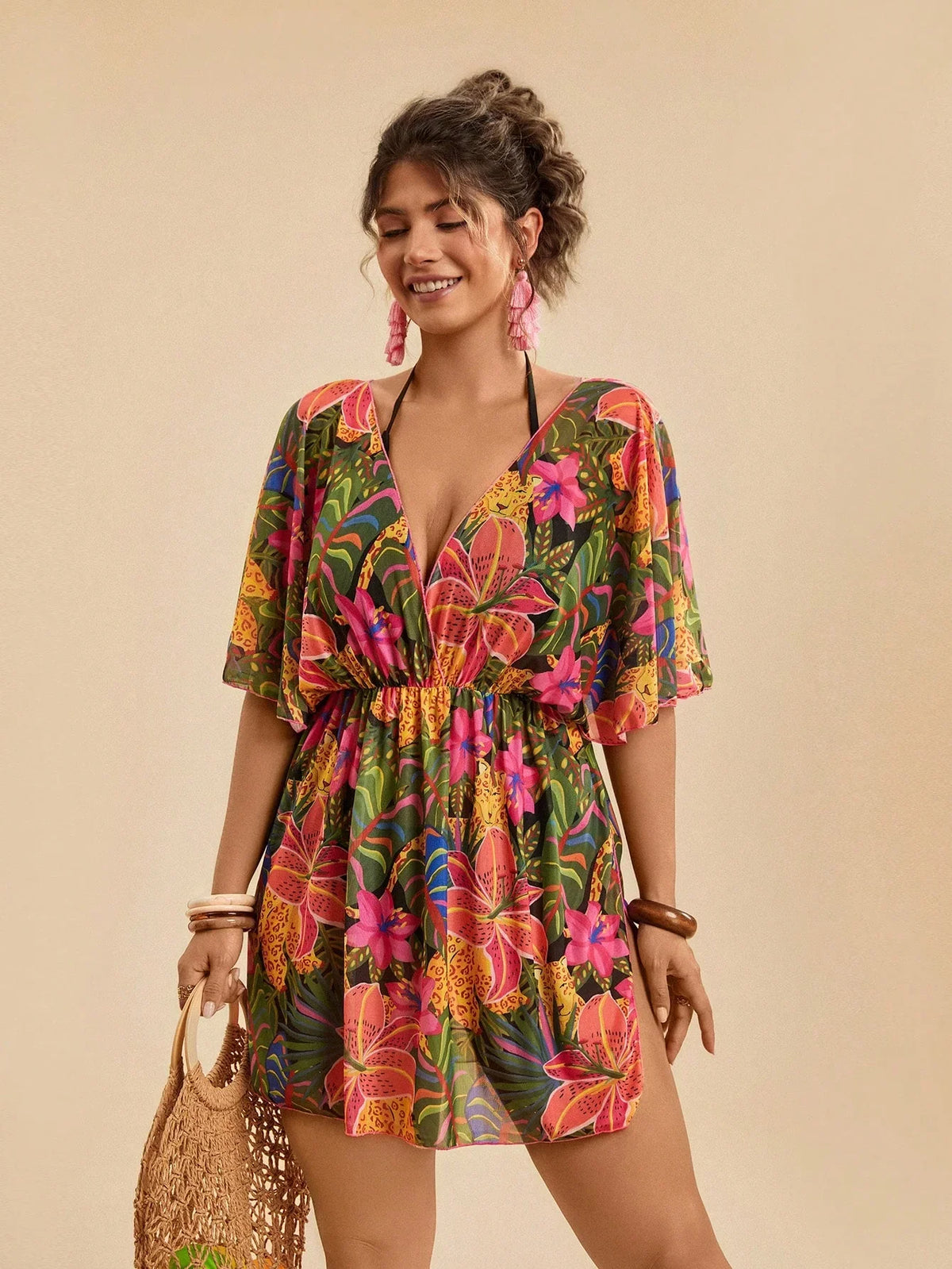 Saída de Praia Plus Size Cruzada Tie Back