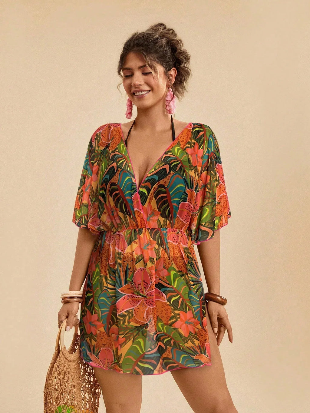 Saída de Praia Plus Size Cruzada Tie Back