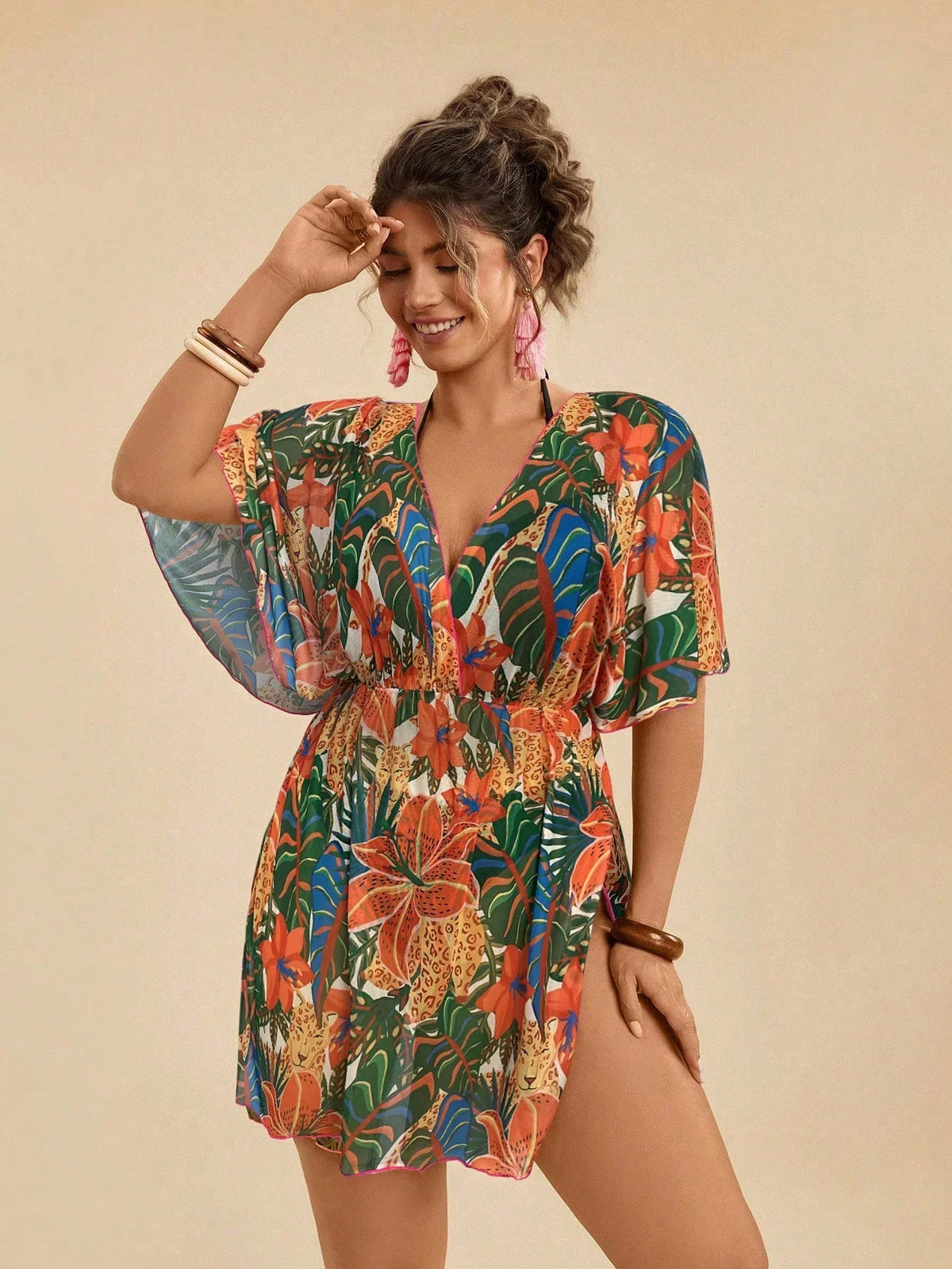 Saída de Praia Plus Size Cruzada Tie Back