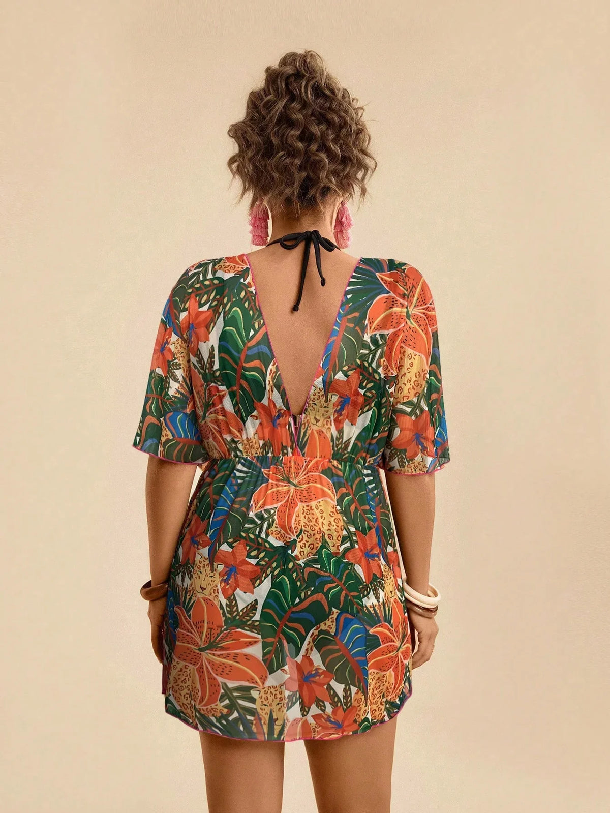 Saída de Praia Plus Size Cruzada Tie Back