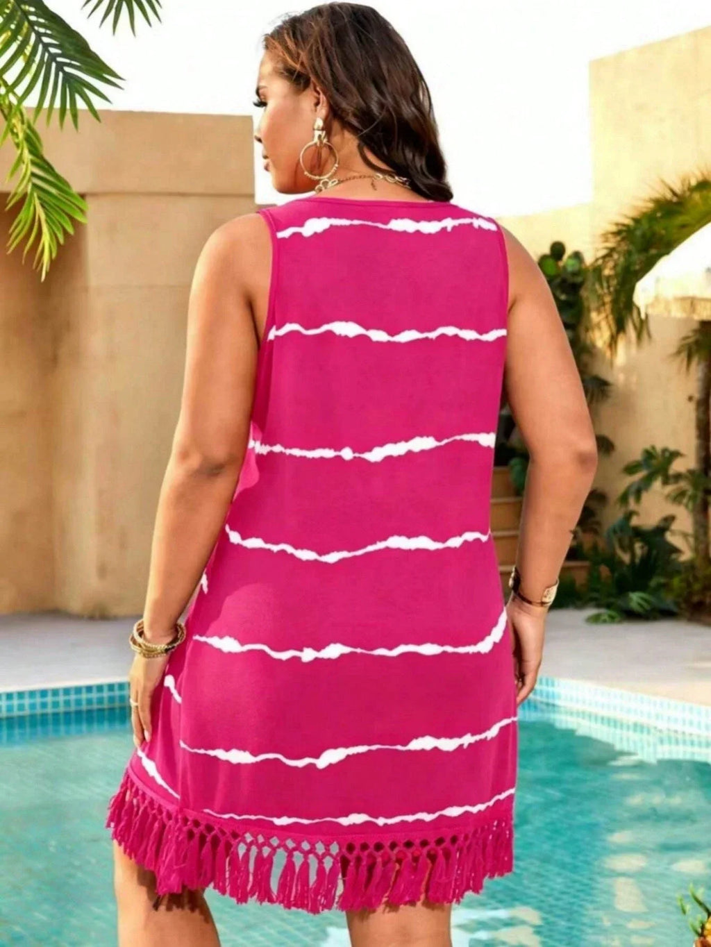Saída de Praia Plus Size Estampa Tie Dye